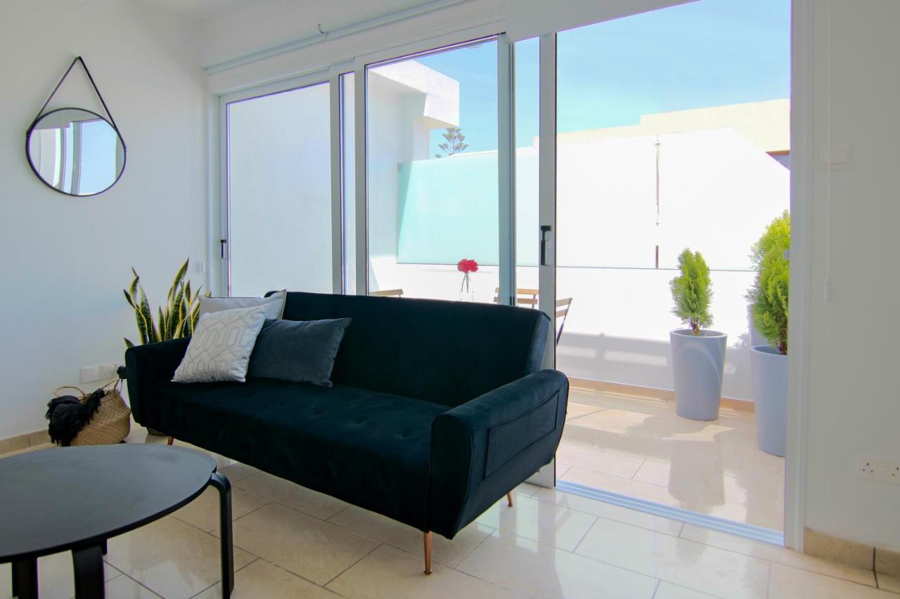 Phaedrus Living: Seaside Luxury Flat Lighthouse 62 Daire Pafos Dış mekan fotoğraf