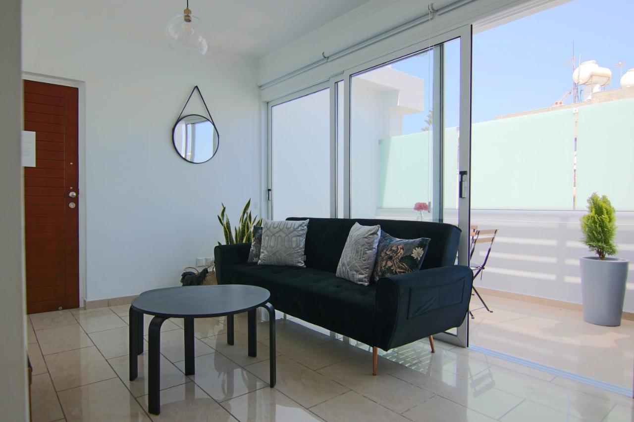 Phaedrus Living: Seaside Luxury Flat Lighthouse 62 Daire Pafos Dış mekan fotoğraf
